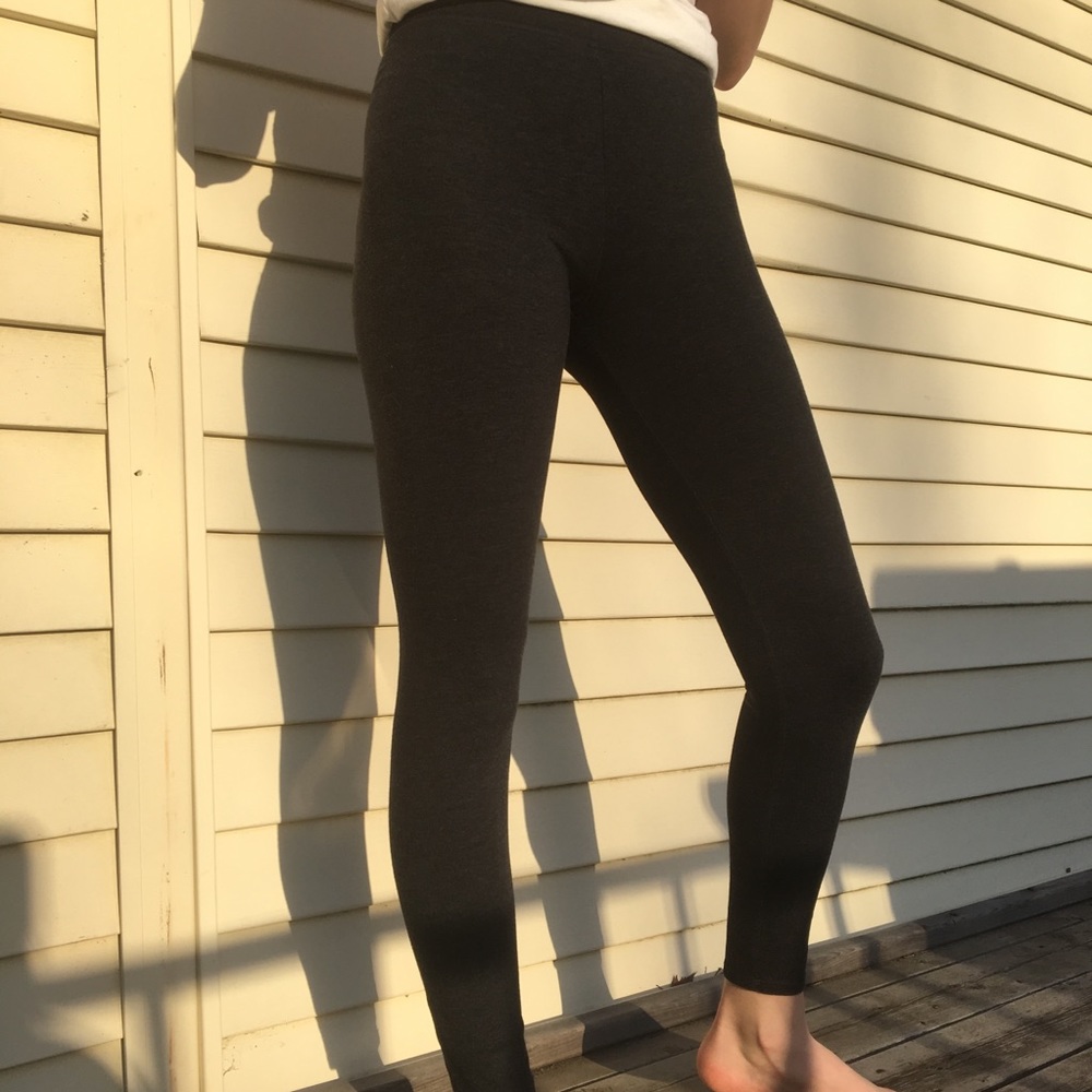 Victoria’s Secret PINK Leggings - Picture 2 of 5